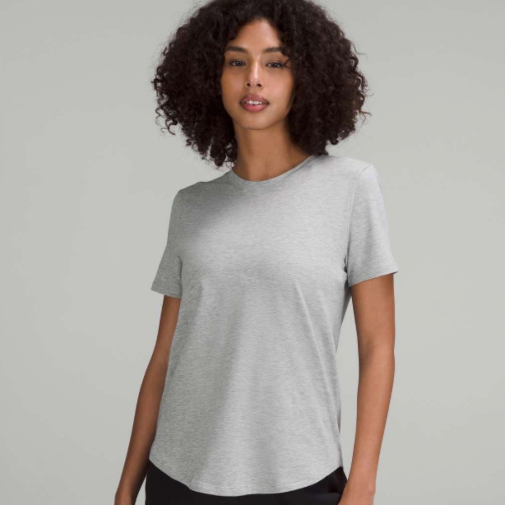 Lululemon - Gray "Love" Crewneck Short Sleeve T-shirt, Size 8